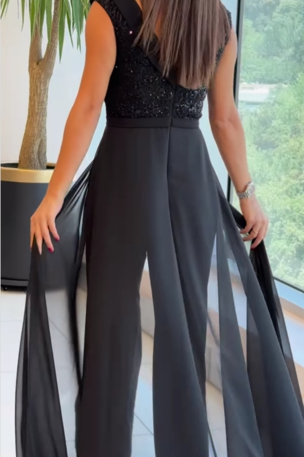 Ciara | Classic Sleeveless Jumpsuit