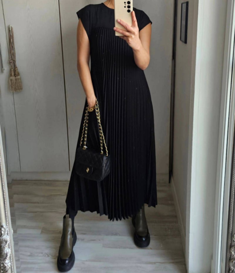 Freya | Timeless Comfort Dress