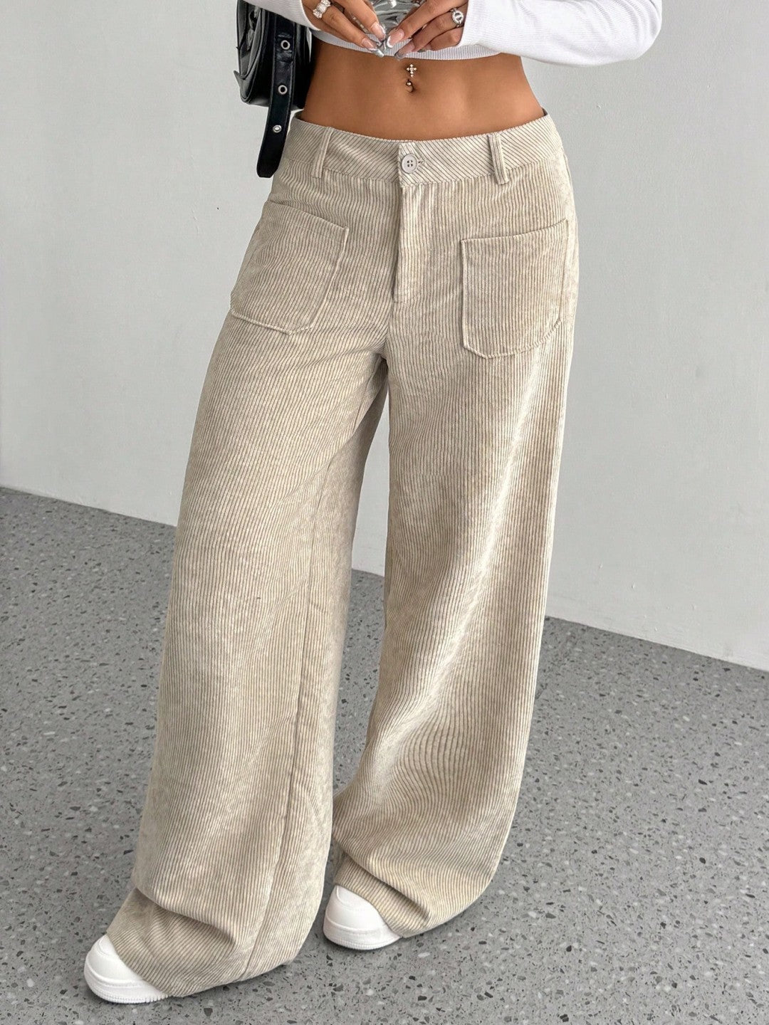 Élise | Corduroy Pants