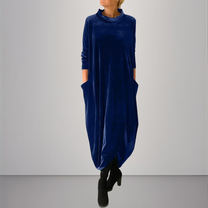 Ciara | Relaxed Velvet Dress